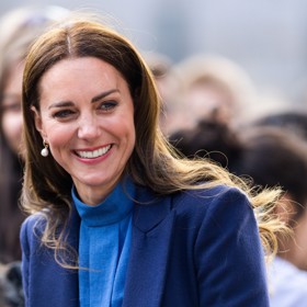 Kate Middleton a její okouzlující barokní perlové náušnice, které má velmi ráda.