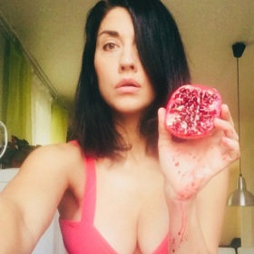 Michaela zodpovědně chodí na vyšetření kvůli prevenci rakoviny prsou.