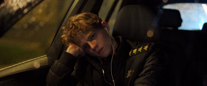 Právě tomu se věnuje české hokejové drama Smečka, které otevírá otázku šikany mladých lidí. Jako kdyby nestačilo, že se musí vypořádat se školou, životem a láskou...