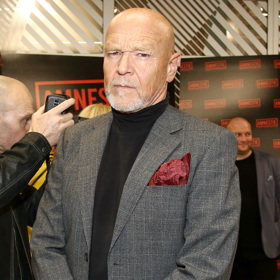 Herec Marek Vašut se většinou tváří jako drsňák, které tak často hraje.