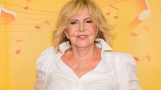 Jak dnes vypadá Hana Zagorová? U příležitosti vzniku muzikálu ze svých písní natočila emotivní video