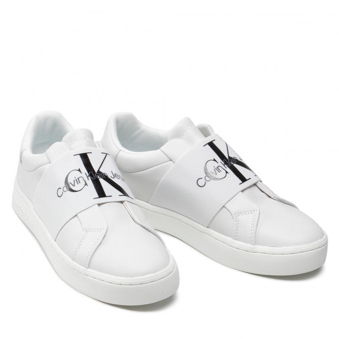 Dámské bílé tenisky. CALVIN KLEIN JEANS, 2164 Kč