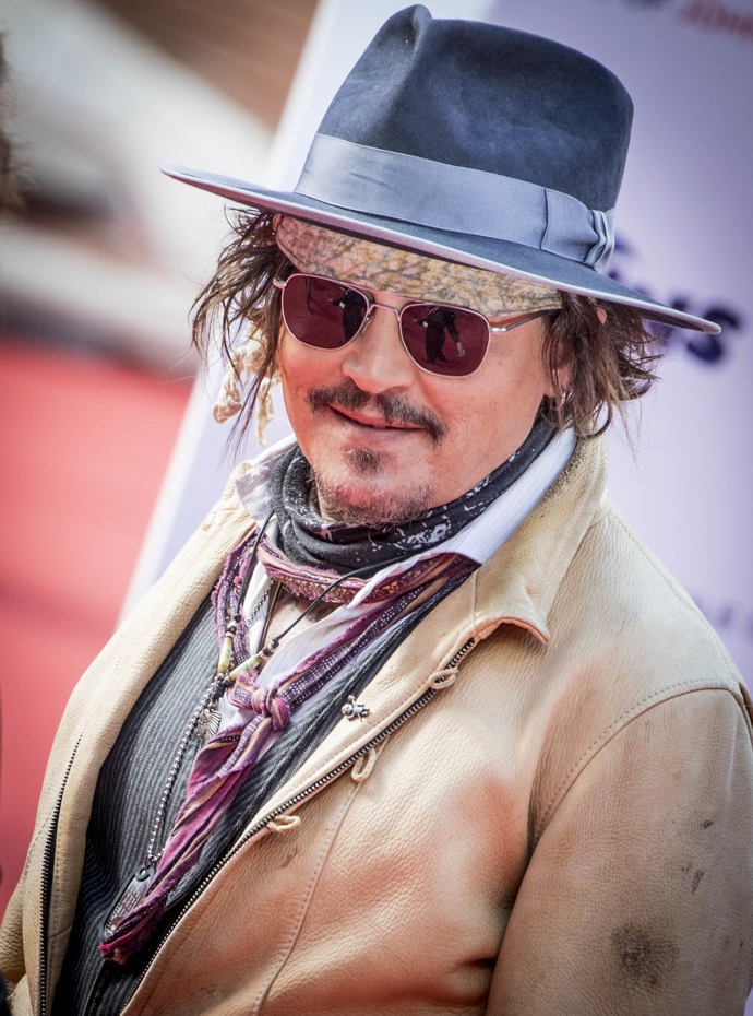Herec Johnny Depp může po vyhraných soudních peripetiích s exmanželkou Amber Heard pořádně oslavit své 59. narozeniny. Slavit je bude 9. června.
