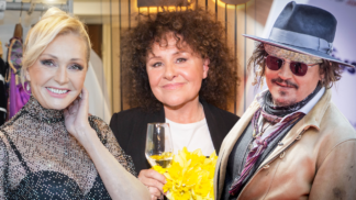 15 VIP oslavenců: V červnu mají narozeniny Johnny Depp, Jitka Zelenková i Helena Vondráčková