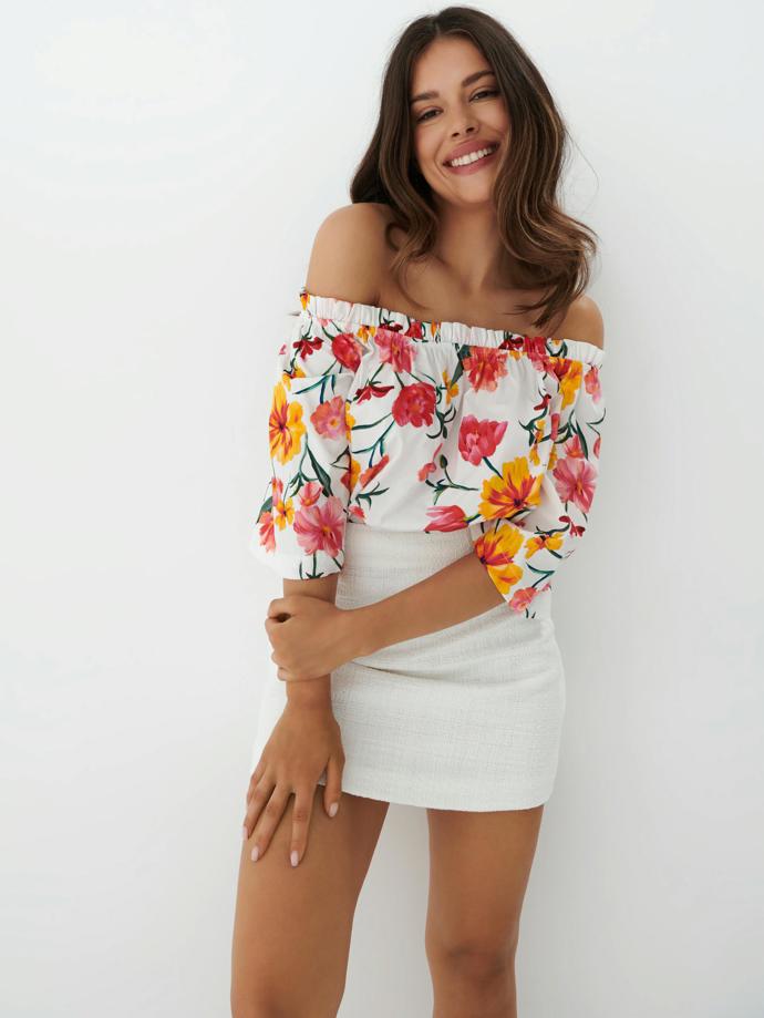 Bavlněná halenka s květinami. MOHITO, 599 Kč