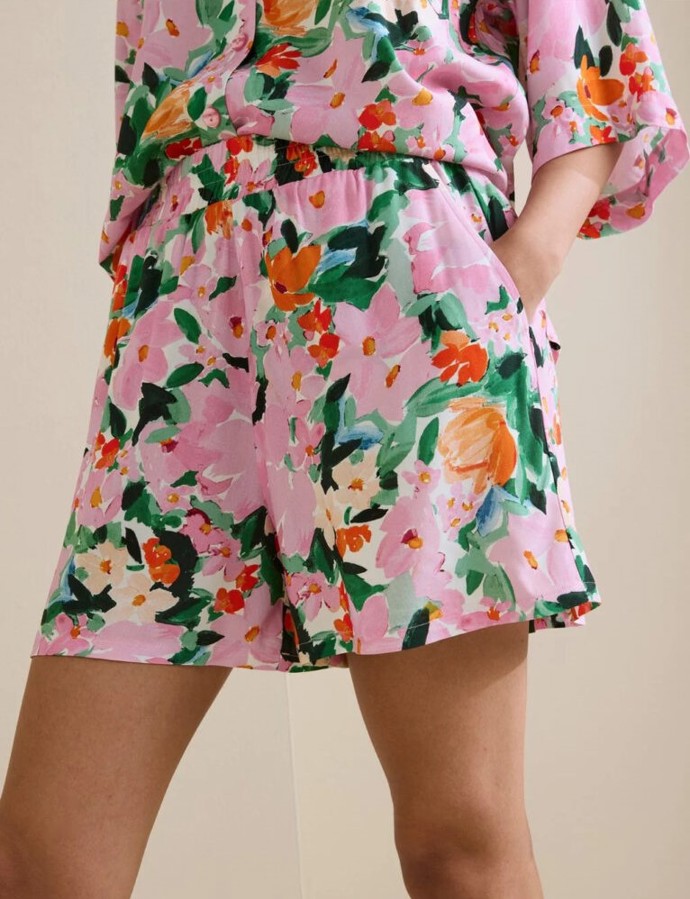 Dámské růžové letní šortky. Lindex, 499 Kč