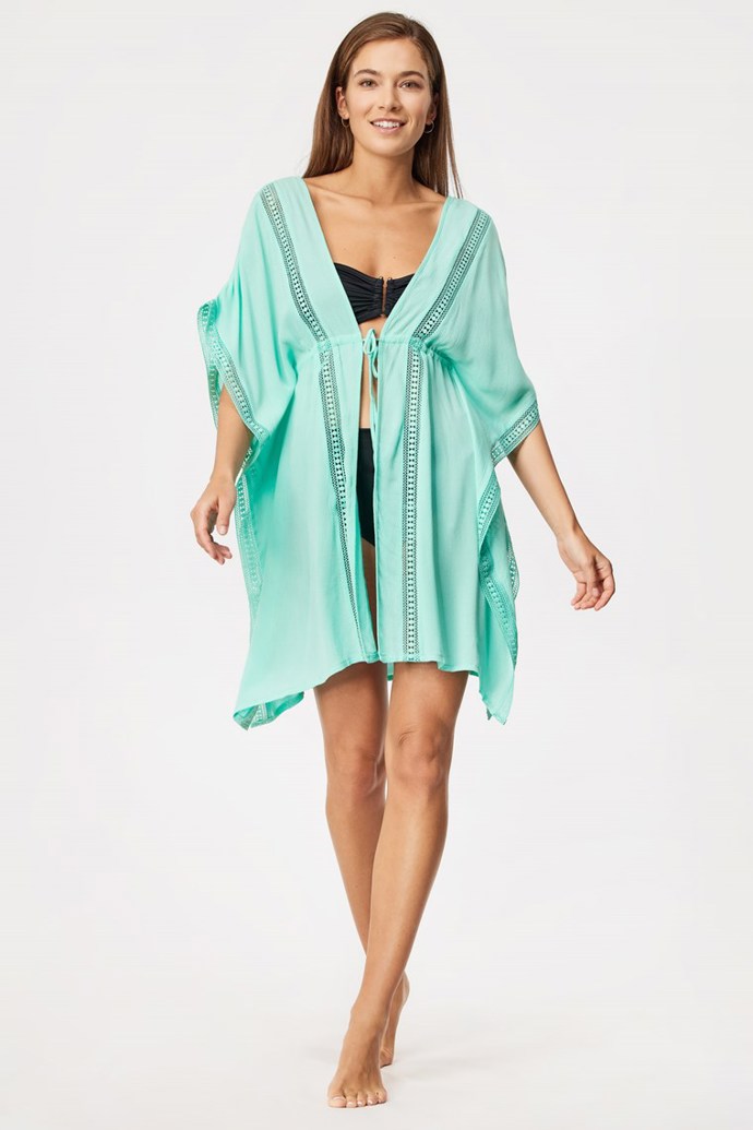 Mátové plážové šaty. ASTRATEX, 749 Kč