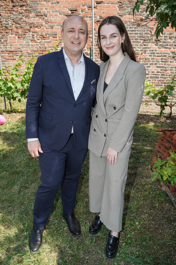 Kateřina je patronkou akce Anděl mezi zdravotníky již třetím rokem. Na fotografii s prezidentem události, Davidem Novotným.