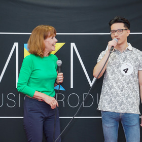 Nezbytnou součástí představení letošních finalistů Muže roku jejich prezentace po boku známých osobností. Také Michaele byl jeden z nich přidělený. 