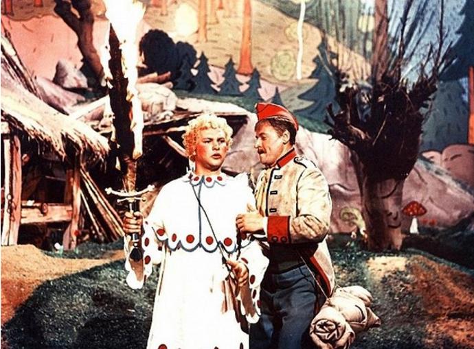 Dle scénáře filmu Hrátky s čertem vznikla i rozhlasová pohádka.