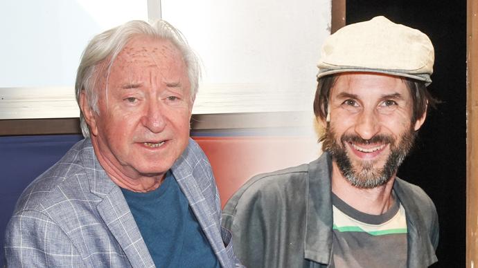 Živočicháře si ve filmu zahrál Jiří Lábus, v muzikálu můžeme vidět zkušeného zpěváka Iva Hrbáče.