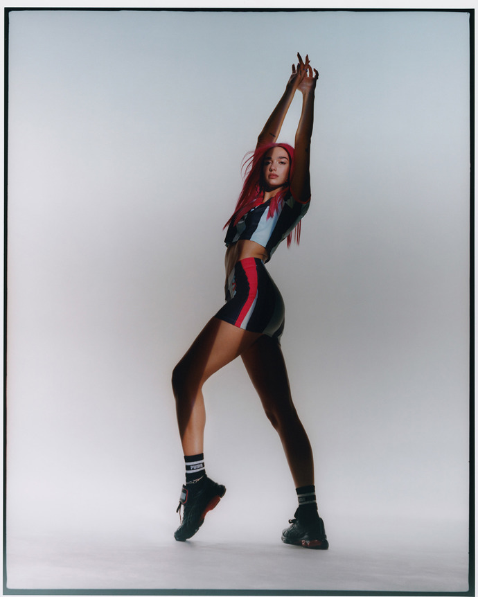 Zpěvačka vypadá dobře i ve sportovním.