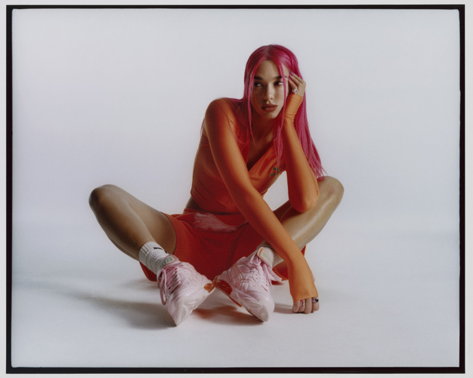 Dua Lipa ve spolupráci s Pumou.