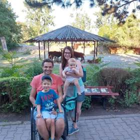 Dnes mají Zachovi dvě děti, čtyřletého Adriana a osmiměsíční Beátku.