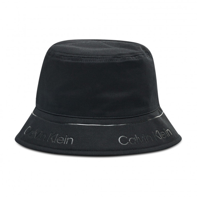 Černý bucket hat. CALVIN KLEIN, 719 Kč