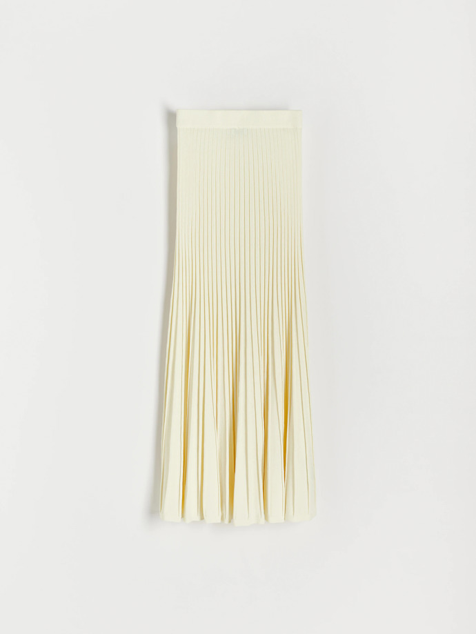 Plisovaná žlutá midi sukně. RESERVED, 499 Kč