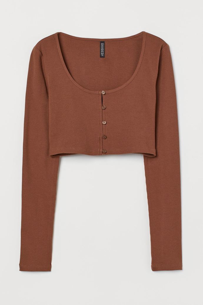 Cropped top. H&M, 349 Kč