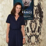 Herečka říká, že své pevné čokoládově hnědé vlasy často zatěžuje různými barevnými experimenty.