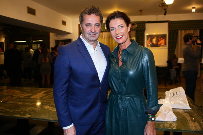 Manželé se po třiceti letech stále milují a rádi spolu například vyrážejí do kina. 