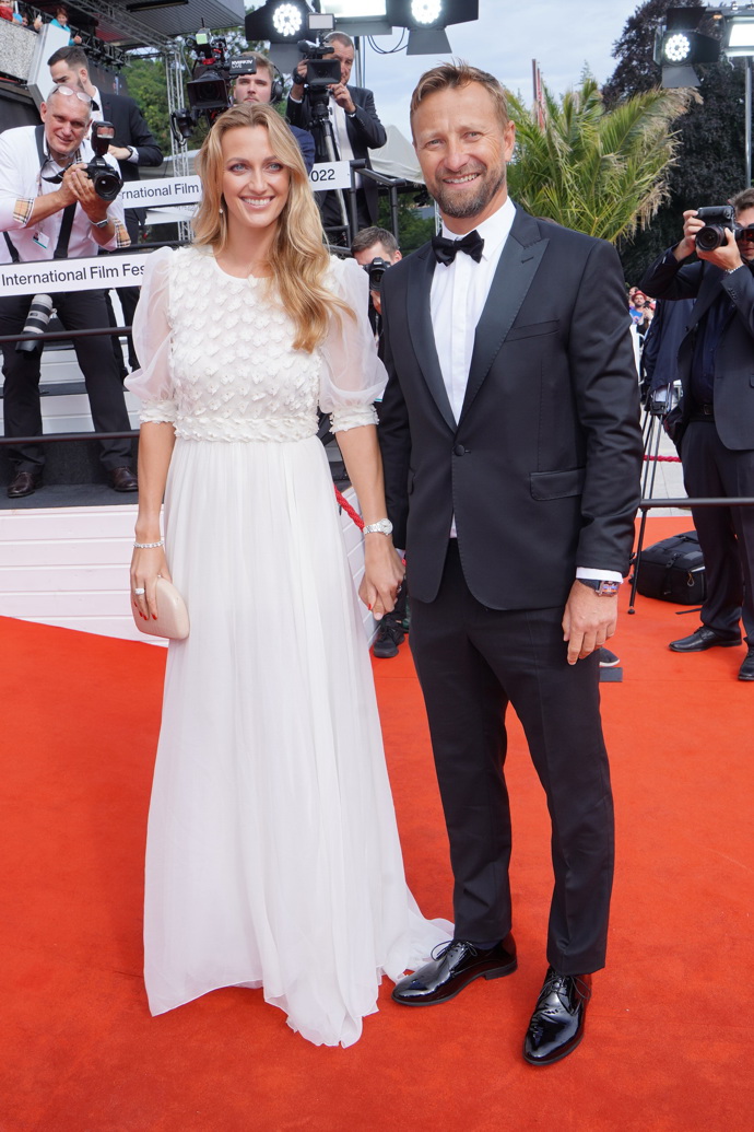 Pár byl dokonale sladěný a neskutečně jim to slušelo. 