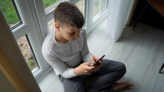PORADNA: Devítiletý syn chce začít používat sociální sítě. Koučka radí, jak ho na to připravit a co rozhodně nepodcenit