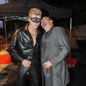 Herec Marek Taclík pocítil s příchodem soumraku velkou chuť na ušní lalůček Adama Mišíka.