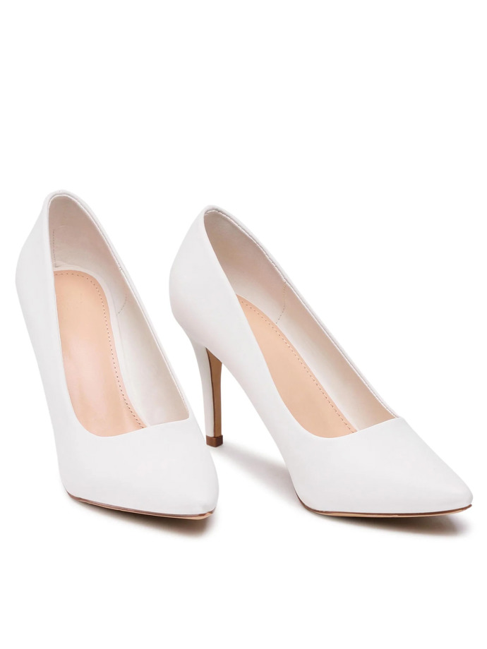 Bílé lodičky do špičky. JENNY FAIRY, 589 Kč