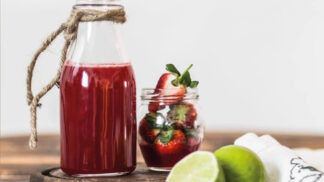 Sirupy. Víte, jak připravíte snadno a rychle ty nejlepší domácí?