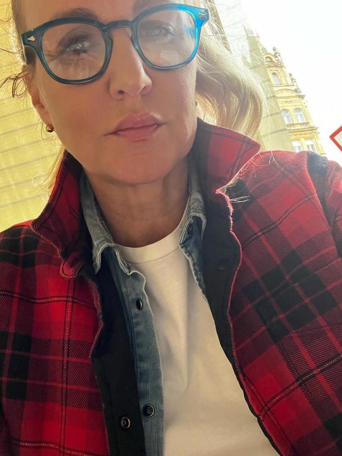 Jenže to nepomohlo a měla by nosit brýle. S těmi má ale vážný problém: vadí jí na obličeji.