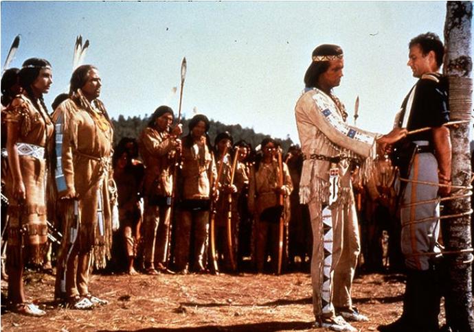 Vinnetou - Rudý gentleman: Vinnetou (Pierre Brice) a Old Shatterhand (Lex Barker) musí bojovat proti padouchům, kteří plánují zničit mír mezi indiány a bělochy.