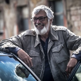 Nebo zjistí, že mít své jisté nakonec není tak zlé?