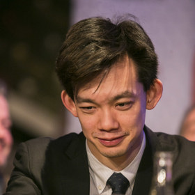 Český humor je podle něj plný sarkasmu, který má rád.