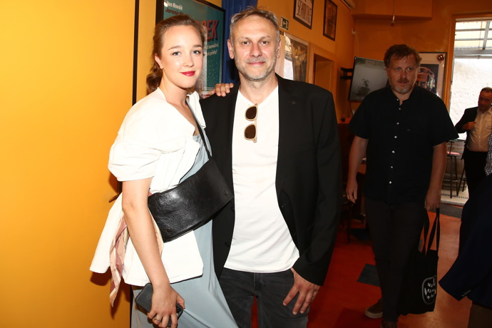 Letos v Karlových Varech herečka reprezentuje film Barcarole, který je režijním debutem Igora Chmely (na snímku).