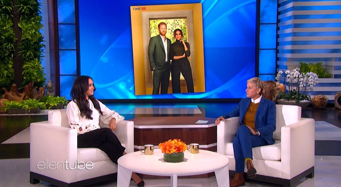 Meghan Markle se teď může plně věnovat svému statutu celebrity a chodit do talkshow v televizi, kde mluví někdy až moc otevřeně.