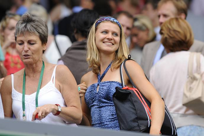 V roce 2002 randila Lucie Šafářová s tenistou Tomášem Berdychem. Na fotografii z roku 2010 jej přijela podpořit na Wimbledon.