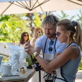 Ačkoli mají narozeniny několik měsíců po sobě, oslavu se rozhodli udělat společnou. Jak jinak než v Itálii.