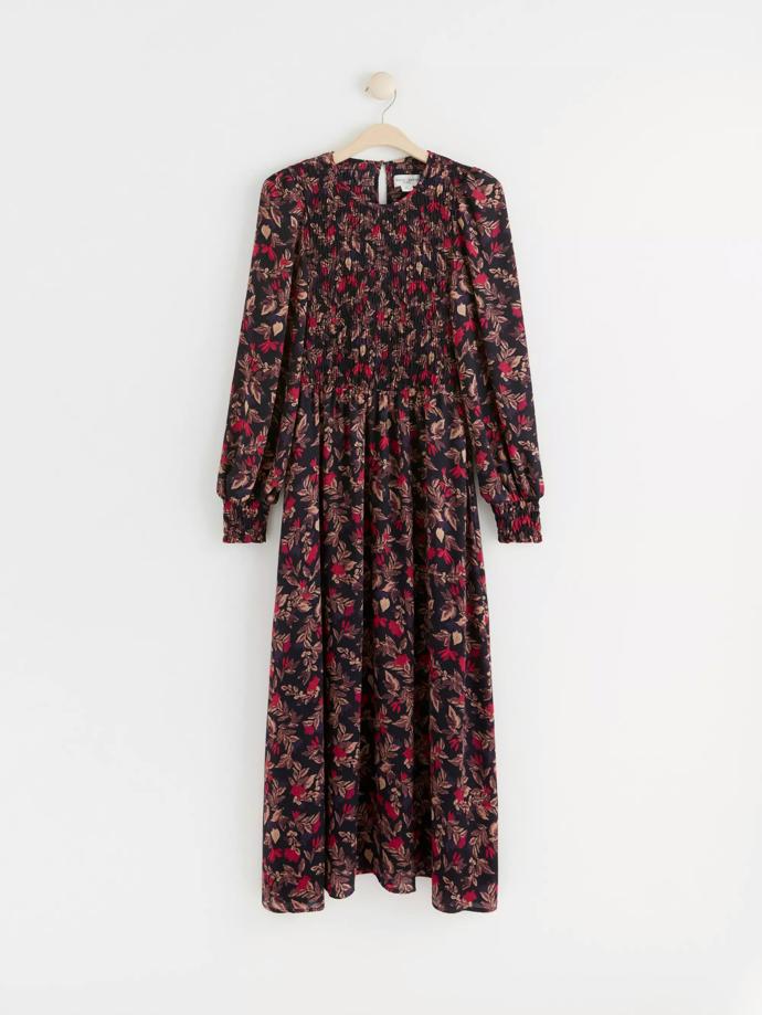 Dlouhé šaty s řasením. Lindex, 1499 Kč