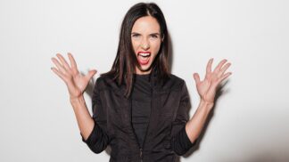 Malvína (28): U rodinného oběda jsem všem řekla, co si o nich myslím. Už tři týdny mě ignorují