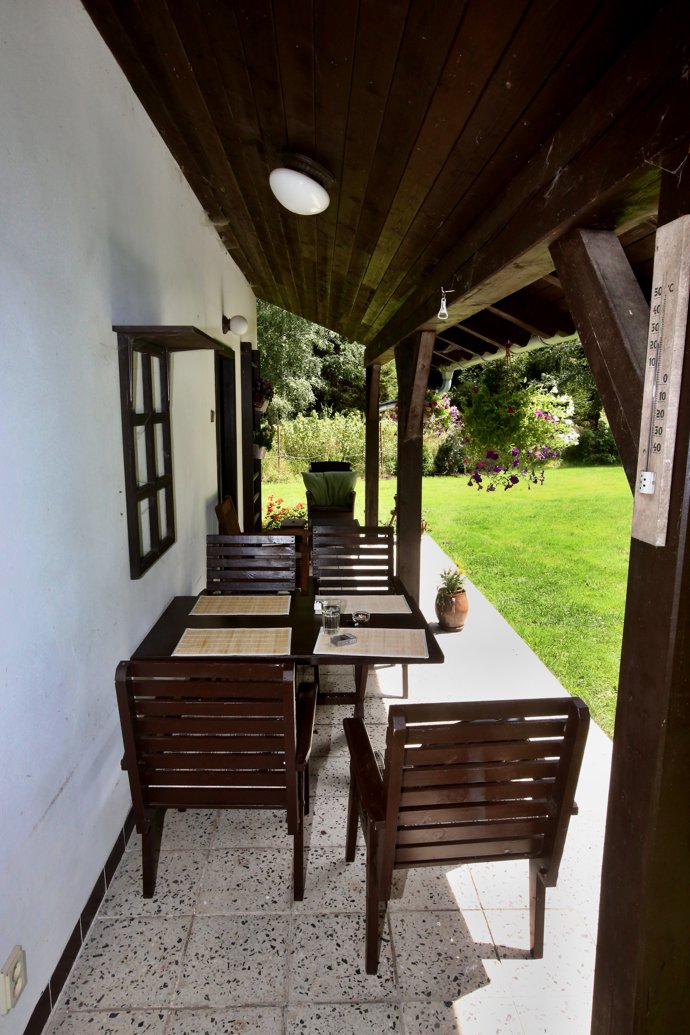 Jak sama říká, chalupa je častým místem setkávání s přáteli.