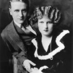 "Není to legrační, jak se díky nebezpečí stávají lidé vášnivými?"