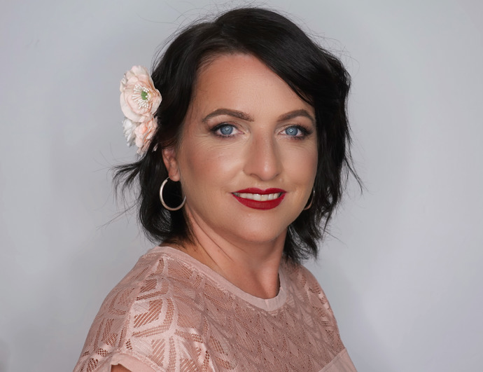 Výsledný look Evě opravdu moc sluší.