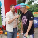 Roberta Urbana jeho deštníček pobavil.