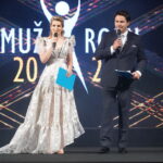 S Miroslavem Šimůnkem jsme dělali rozhovor po skončení finále soutěže Muž roku, které moderoval se svou kolegyní Lenkou Špillarovou.