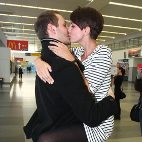 Gabrielu missí nemoc nepotkala - stále je věrná svému tehdejšímu příteli Filipovi, za kterého se v roce 2016 vdala. Takto vypadal její návrat ze soustředění České Miss v roce 2013.