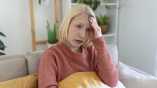 Kamila (34): Kvůli zdražování u nás bydlí moje máma i tchyně. Je to horší, než jíst kamení