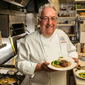 Šéfkuchař Darren McGrady patnáct let vařil královské rodině. 