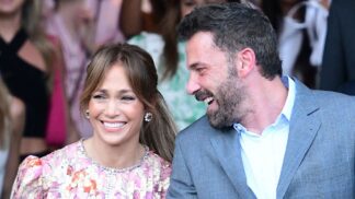 Ben Affleck slaví 50. narozeniny: Ani komplikovaný vztah s otcem ho neuchránil před pitím