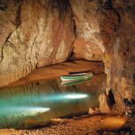 Dle pověstí měla jeskyni Wookey Hole strážit čarodějnice se zlomeným srdcem.