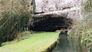 Čarodějnice z Wookey Hole: Kvůli nešťastné lásce proklela celou vesnici, nikdo prý nemohl navázat trvalý vztah