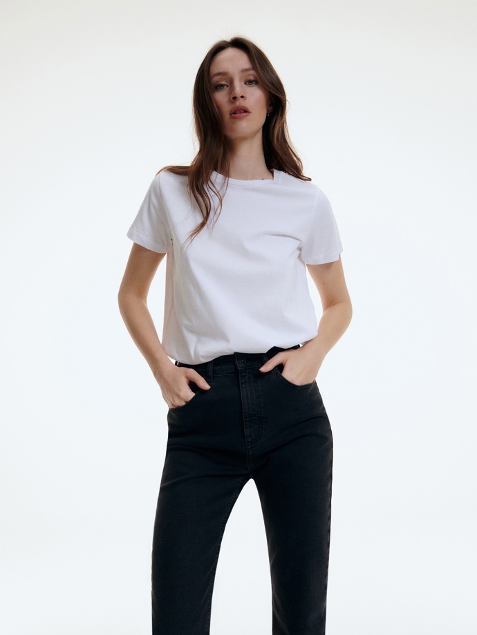 Bílé tričko. RESERVED, 179 Kč